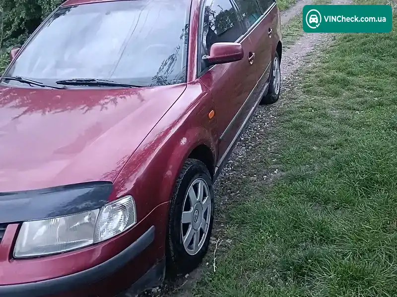 Volkswagen Passat 1997, фото з оголошення 1 з 9, VIN WVWZZZ3BZWE105030