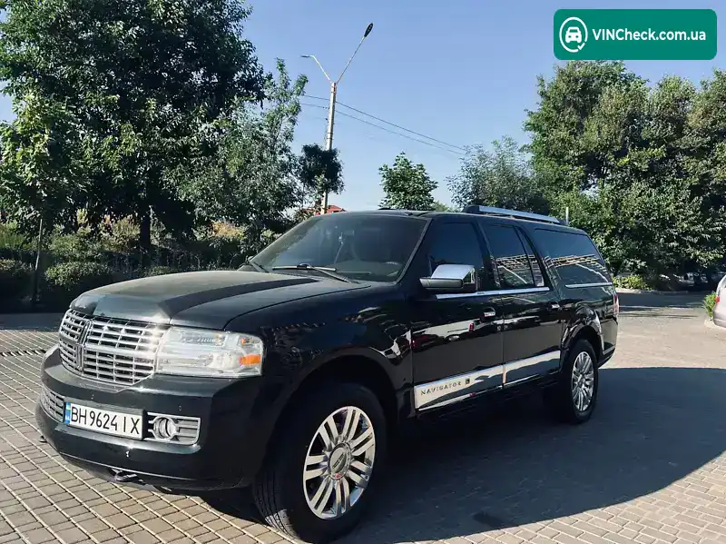 Lincoln Navigator 2013, фото з оголошення 2 з 21, VIN 5LMJJ3H58EEL01797