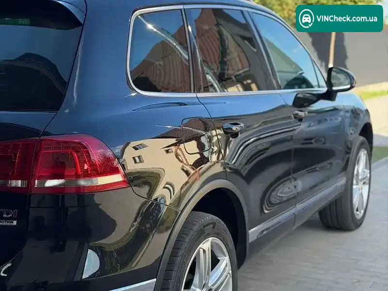 Volkswagen Touareg 2014, фото з оголошення 2 з 20, VIN WVGZZZ7PZFD000509