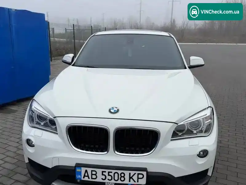 BMW X1 2012, фото з оголошення 2 з 21, VIN WBAVP9108DVV33224