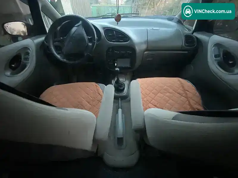 Ford Galaxy 1996, фото з оголошення 2 з 8, VIN WF06XXP5W6TK52441