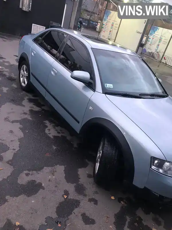 Audi A4 2001, фото з оголошення 2 з 15, VIN WAULC68E12A175567