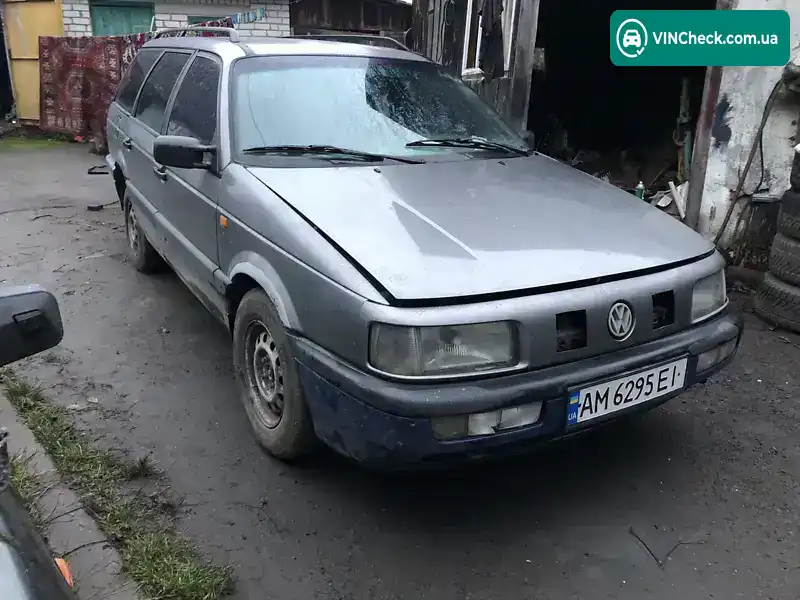 Volkswagen Passat 1993, фото з оголошення 1 з 5, VIN WVWZZZ31ZPB018594
