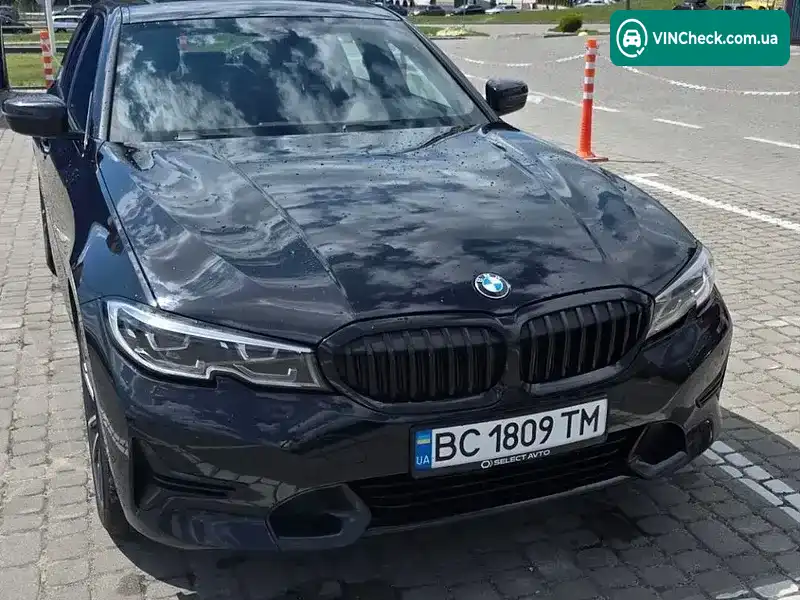 BMW 3 Series 2019, фото з оголошення 1 з 13, VIN 3MW5R7J52K8B02890