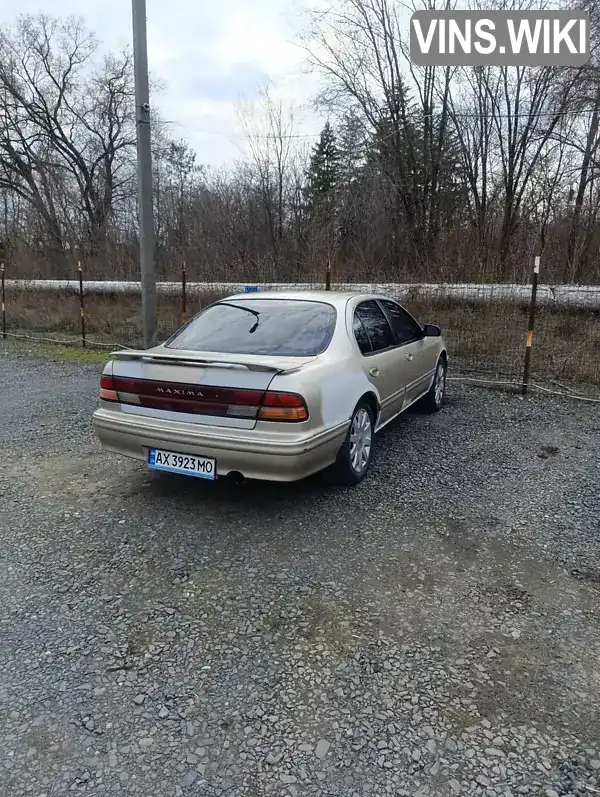 Nissan Maxima 1997, фото з оголошення 1 з 10, VIN JN1CCUA32Z0062365