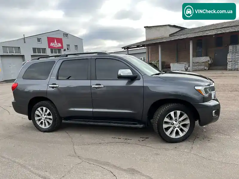Toyota Sequoia 2017, фото з оголошення 2 з 16, VIN 5TDJW5G11HS149332