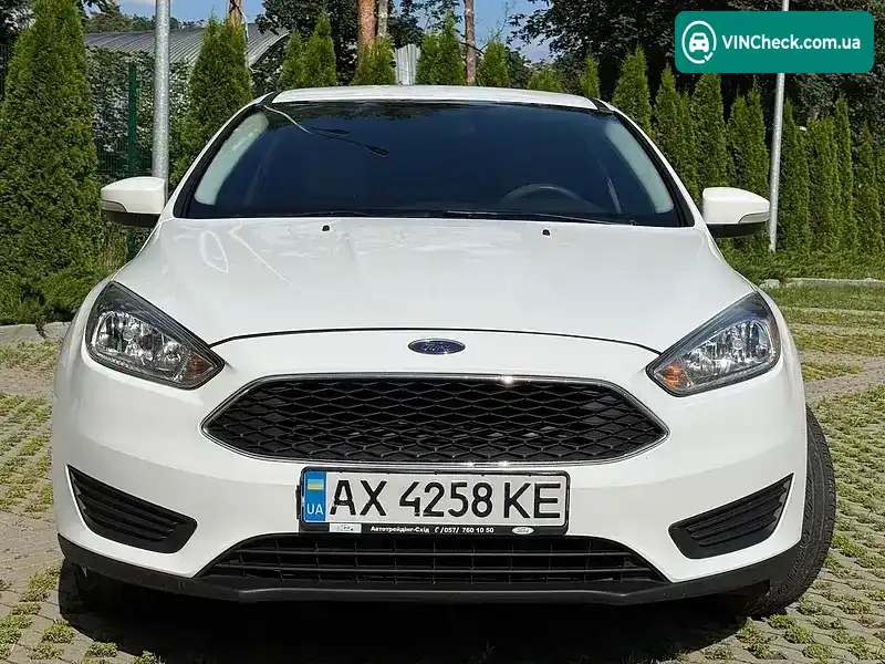 Ford Focus 2017, фото з оголошення 2 з 18, VIN 1FADP3F2XHL333667