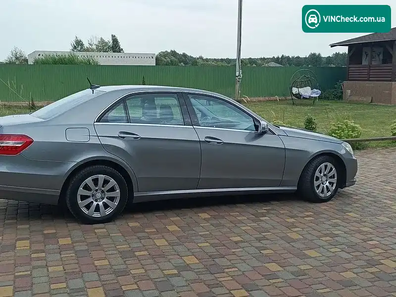 Mercedes-Benz E-Class 2012, фото з оголошення 2 з 10, VIN WDD2120051A671119