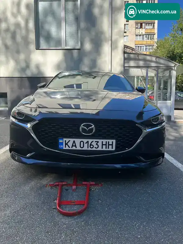 Mazda 3 2018, фото з оголошення 2 з 14, VIN JM1BPBCM5K1107640
