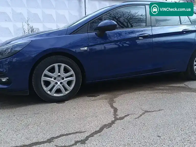 Opel Astra 2020, фото з оголошення 2 з 21, VIN W0VBD8EU6L8033622