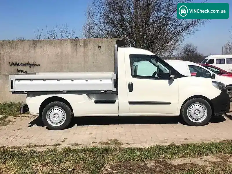 Fiat Doblo 2015, фото з оголошення 1 з 4, VIN ZFA26300006A50139