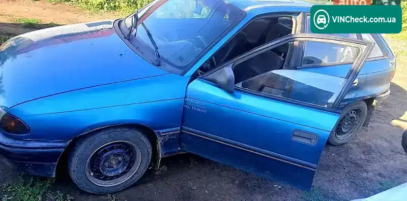 Opel Astra 1992, фото з оголошення 1 з 4, VIN W0L000059N2538940