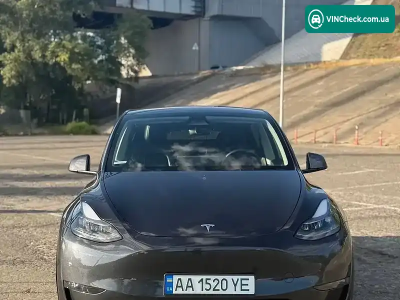 Tesla Model Y 2024, фото з оголошення 1 з 19, VIN 7SAYGDEE4RF986192