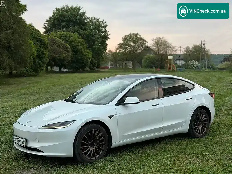Tesla Model 3 2024, фото з оголошення 1 з 12, VIN LRW3E7EK3RC990149