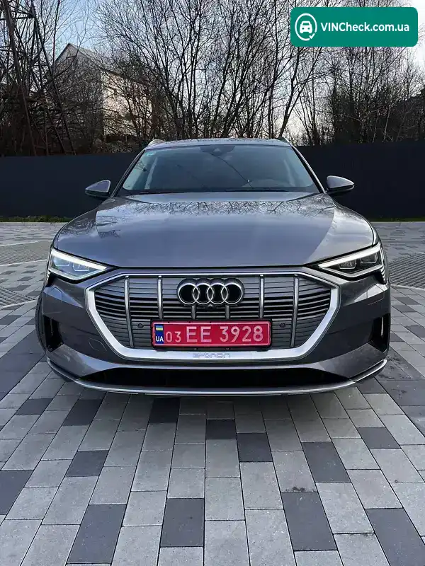 Audi e-tron 2019, фото з оголошення 1 з 20, VIN WAUZZZGEXLB003223