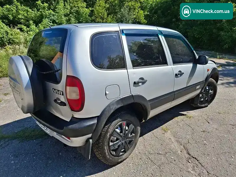 Chevrolet Niva 2005, фото з оголошення 2 з 20, VIN X9L21230050065211