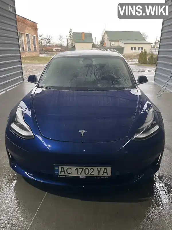 Tesla Model 3 2019, фото з оголошення 2 з 12, VIN 5YJ3E1EAXKF424943