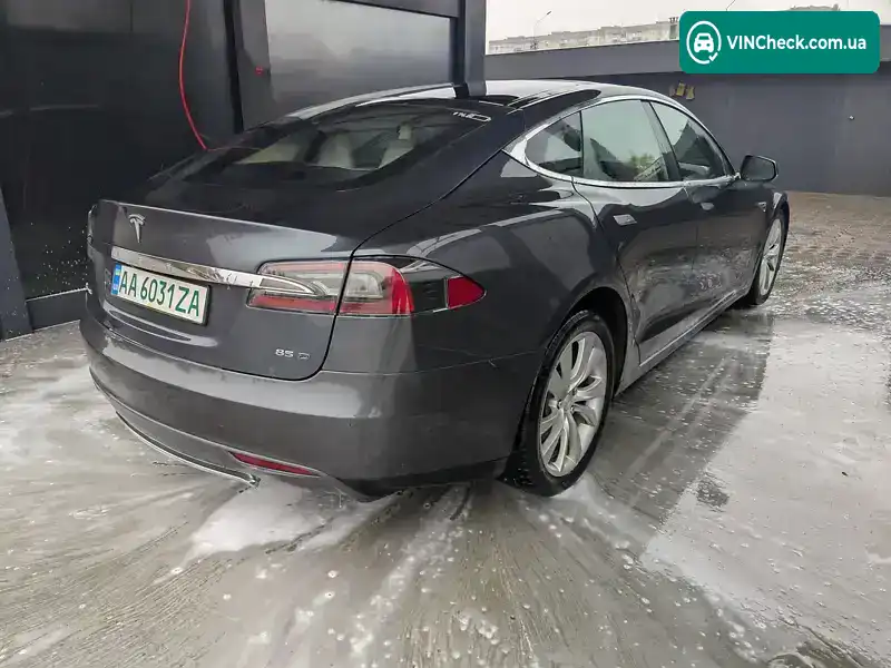 Tesla Model S 2015, фото з оголошення 1 з 18, VIN 5YJSA1H2XFF095792