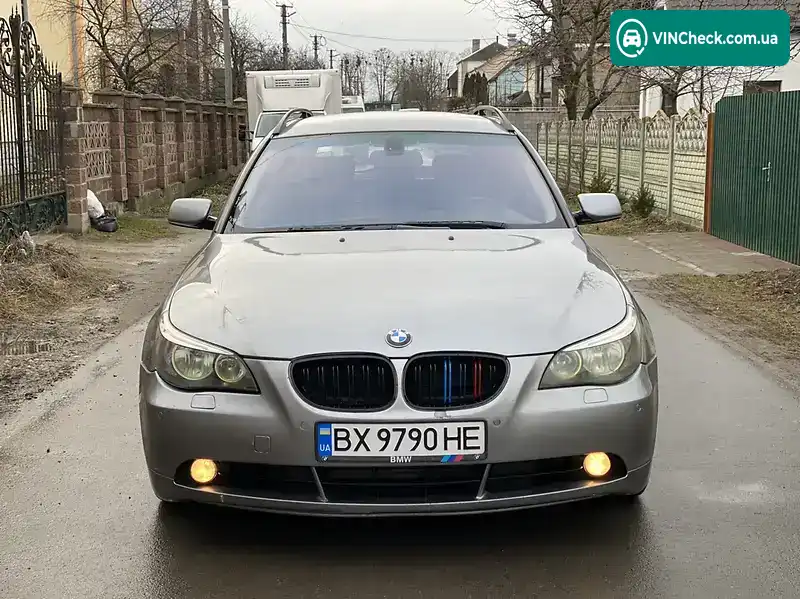 BMW 5 Series 2004, фото з оголошення 2 з 20, VIN WBANJ71070B516187