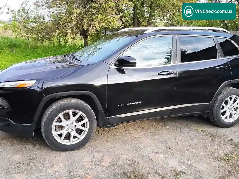 Jeep Cherokee 2017, фото з оголошення 1 з 21, VIN 1C4PJLLB3JD553228