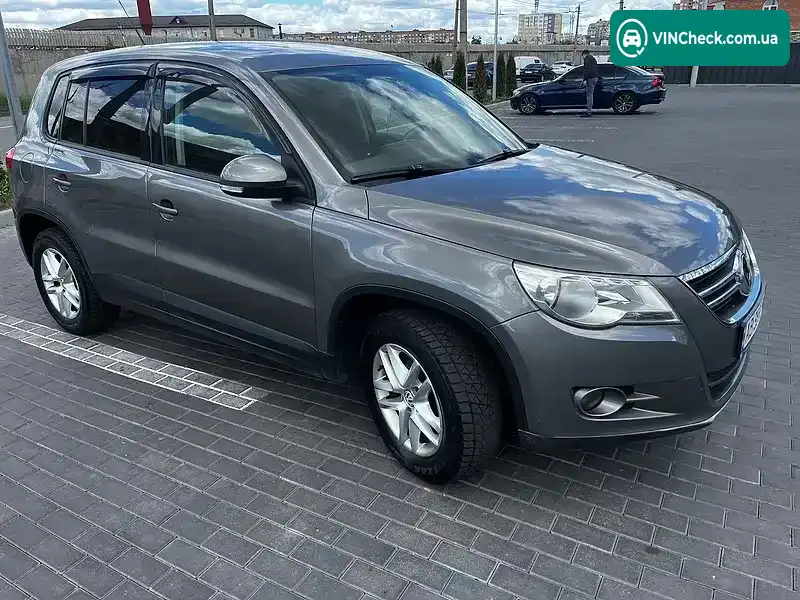Volkswagen Tiguan 2010, фото з оголошення 1 з 19, VIN WVGZZZ5NZAW106801