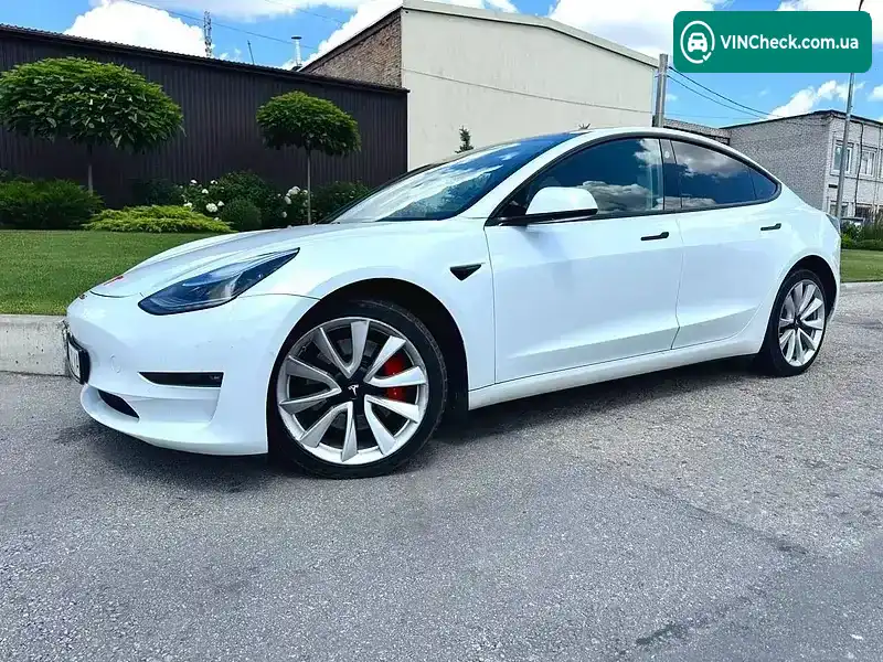 Tesla Model 3 2019, фото з оголошення 2 з 18, VIN 5YJ3E7EC8LF580761