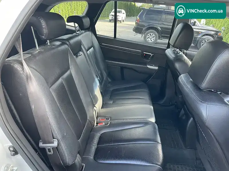 Hyundai Santa FE 2011, фото з оголошення 1 з 17, VIN KMHSH81XDBU705112