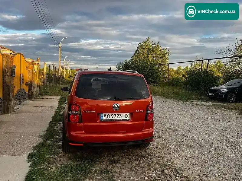 Volkswagen Touran 2010, фото з оголошення 2 з 7, VIN WVGZZZ1TZAW096141