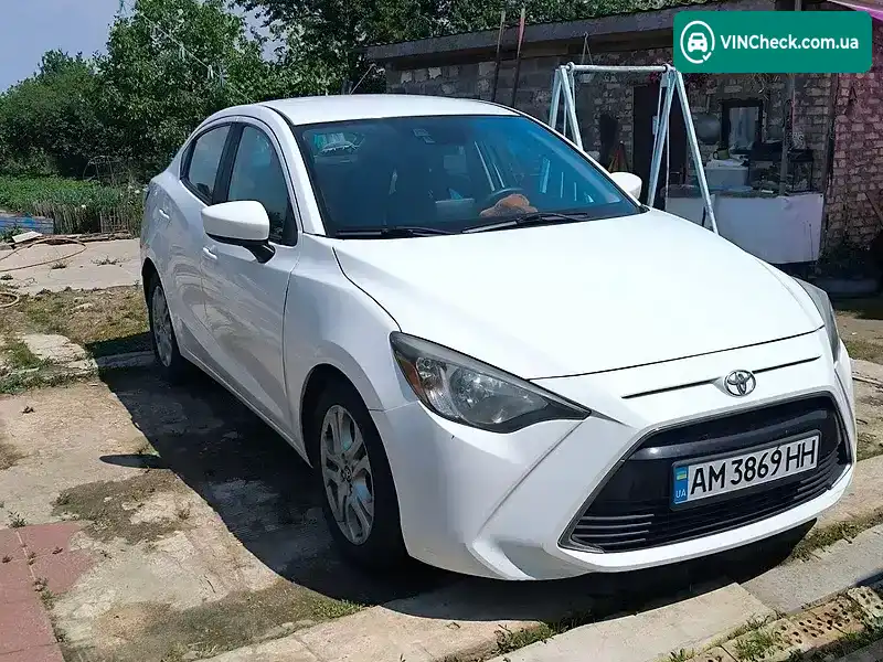 Toyota Yaris 2018, фото з оголошення 2 з 14, VIN 3MYDLBYV6JY325247