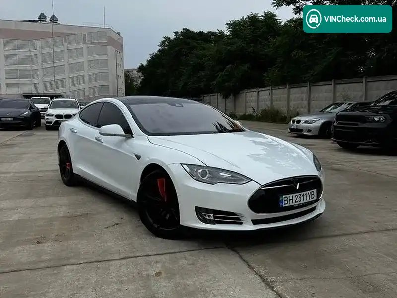 Tesla Model S 2015, фото з оголошення 1 з 20, VIN 5YJSA1H21FF093493