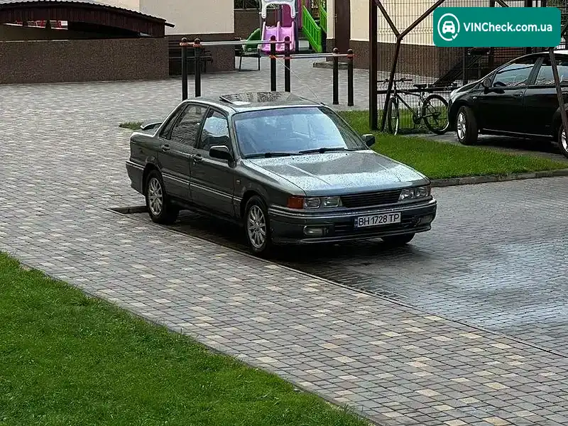 Mitsubishi Galant 1989, фото з оголошення 1 з 11, VIN JMBSNE34AKZ301847
