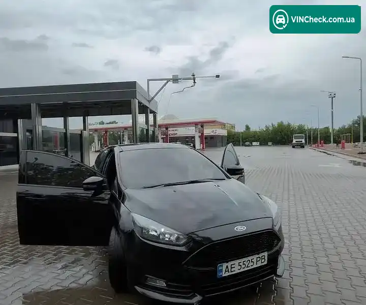 Ford Focus 2017, фото з оголошення 2 з 20, VIN 1FADP3L96HL310288