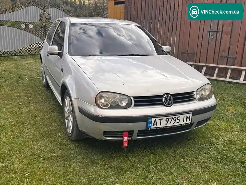 Volkswagen Golf 1998, фото з оголошення 1 з 7, VIN WVWZZZ1JZXB015677