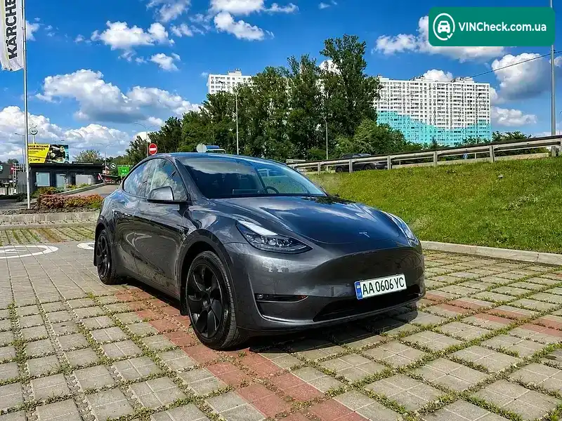 Tesla Model Y 2022, фото з оголошення 1 з 13, VIN 7SAYGDEE0PF606617