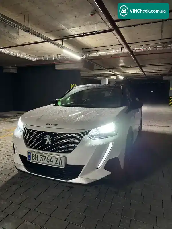 Peugeot e-2008 2020, фото з оголошення 1 з 9, VIN LDCA410A8L3001645