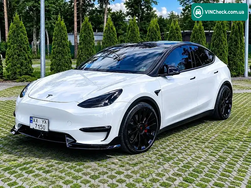 Tesla Model Y 2022, фото з оголошення 1 з 20, VIN 7SAYGDEF9NF372337