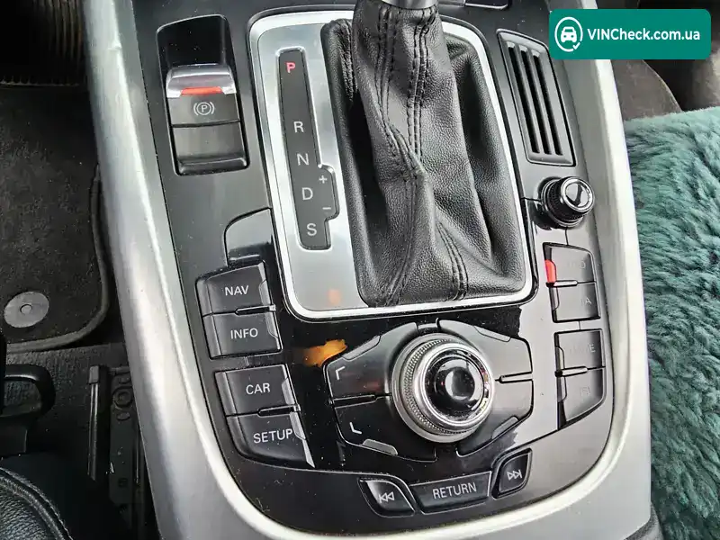 Audi Q5 2011, фото з оголошення 2 з 17, VIN WAUZZZ8R1BA074039