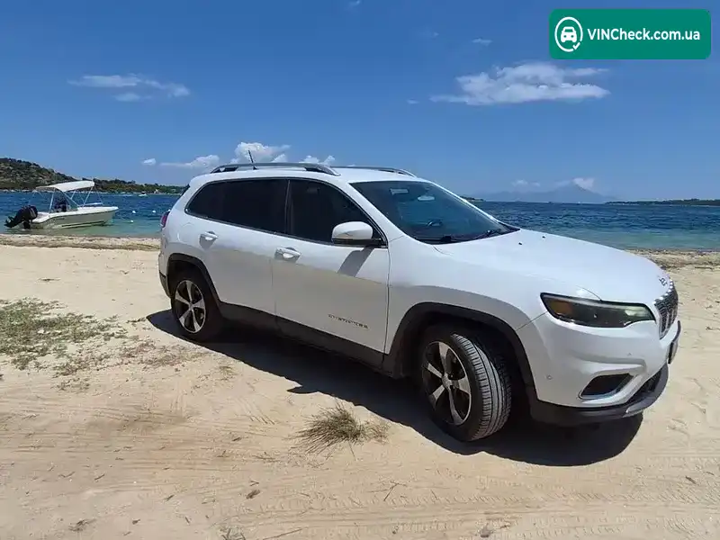 Jeep Cherokee 2018, фото з оголошення 2 з 20, VIN 1C4PJLDB4KD270286