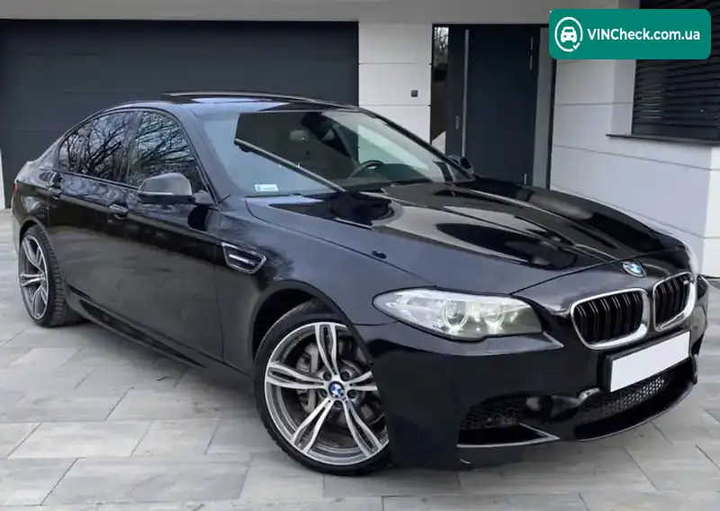BMW 5 Series 2014, фото з оголошення 2 з 11, VIN WBA5B1C55ED484354