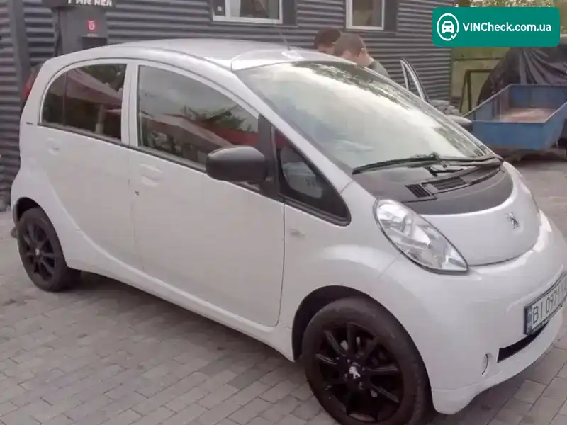 Peugeot iOn 2012, фото з оголошення 1 з 20, VIN VF31NZKZZCU803453