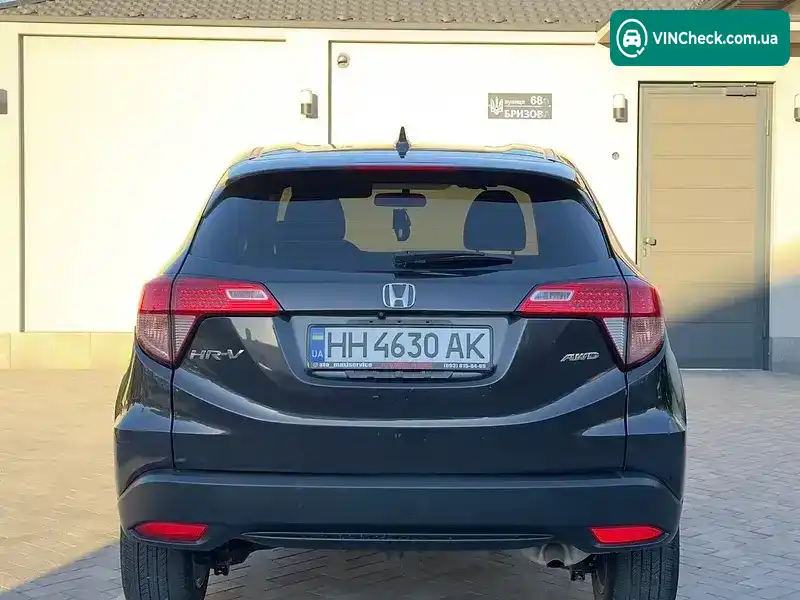 Honda HR-V 2018, фото з оголошення 2 з 20, VIN 3CZRU6H38JG717721