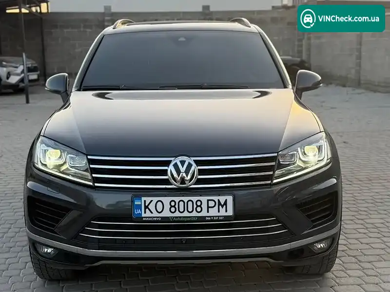 Volkswagen Touareg 2016, фото з оголошення 2 з 20, VIN WVGZZZ7PZGD029604