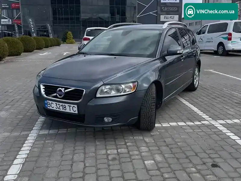 Volvo V50 2011, фото з оголошення 1 з 16, VIN YV1MW84F1C2656759