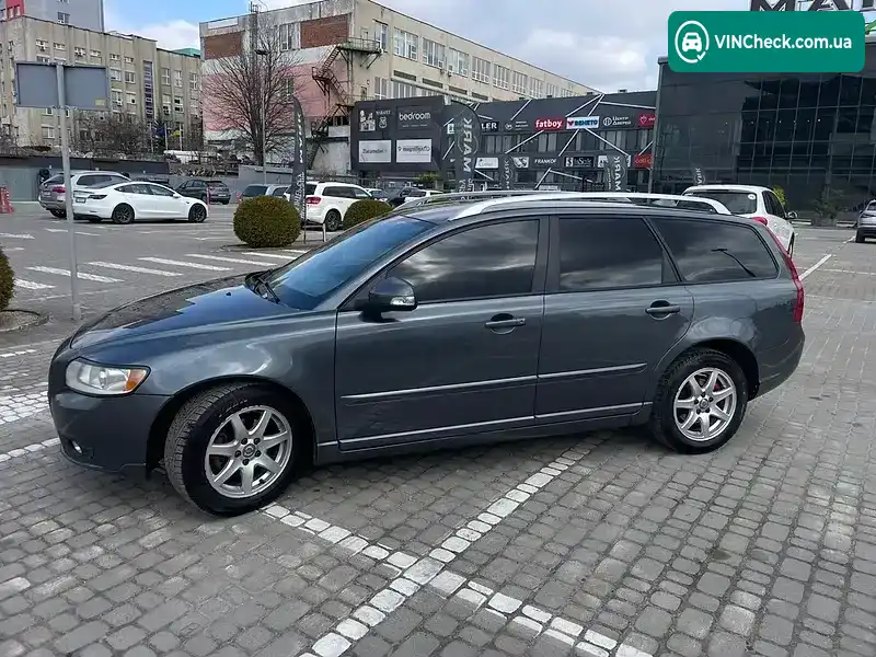 Volvo V50 2011, фото з оголошення 2 з 16, VIN YV1MW84F1C2656759