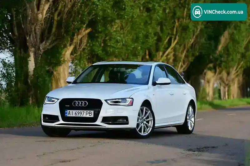 Audi A4 2015, фото з оголошення 2 з 14, VIN WAUBFAFL0FN038383