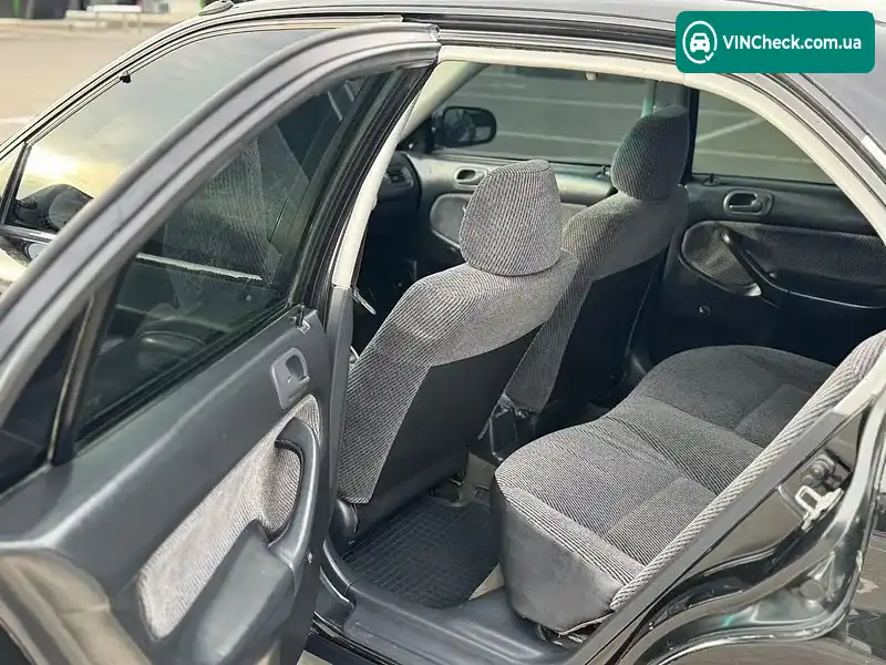 Honda Civic 1998, фото з оголошення 2 з 20, VIN JHMEJ96400S045075