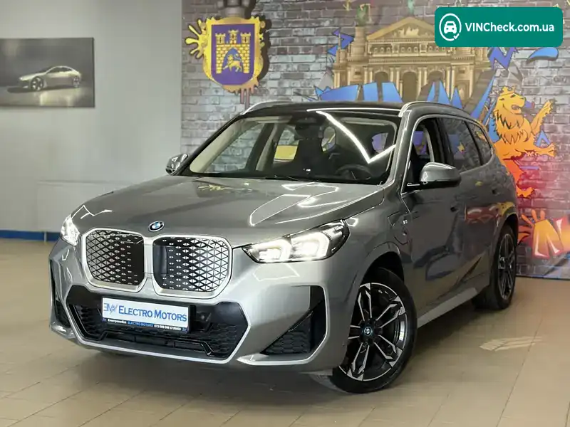 BMW iX1 2023, фото з оголошення 1 з 18, VIN LBV51FX08RM726929