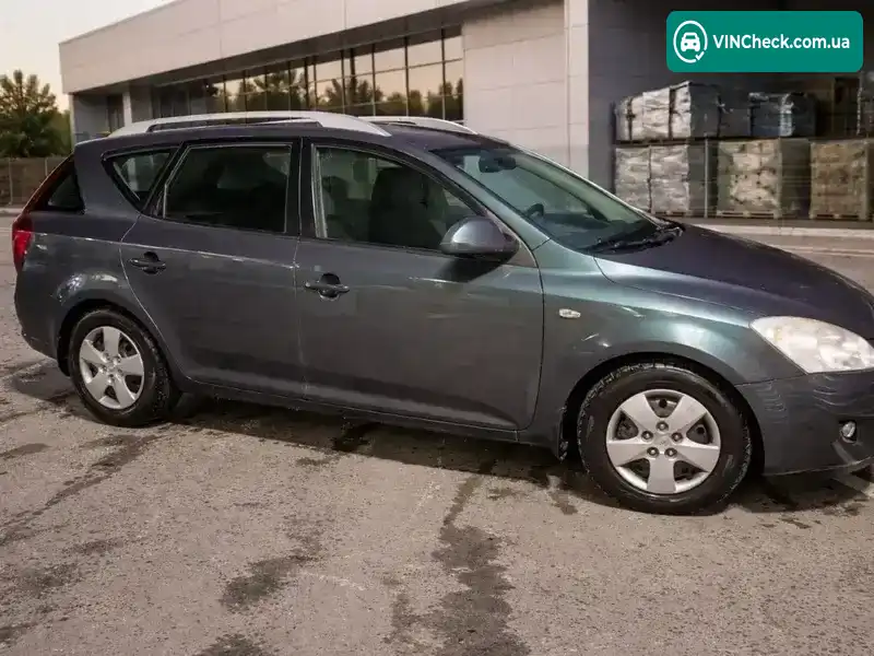 Kia Ceed 2008, фото з оголошення 1 з 12, VIN Y6LFF52428L007407