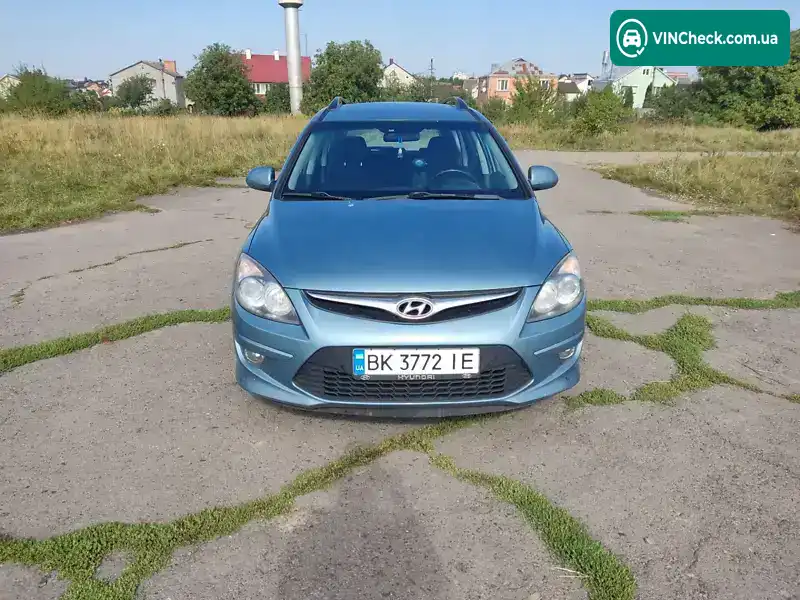 Hyundai i30 2010, фото з оголошення 1 з 12, VIN TMADC81SABJ042402