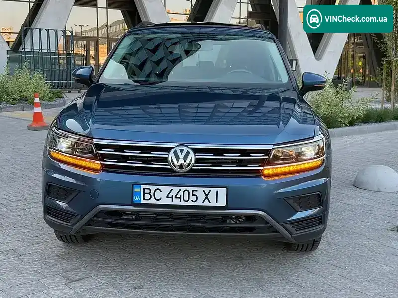 Volkswagen Tiguan 2020, фото з оголошення 1 з 20, VIN 3VV3B7AX6LM108945